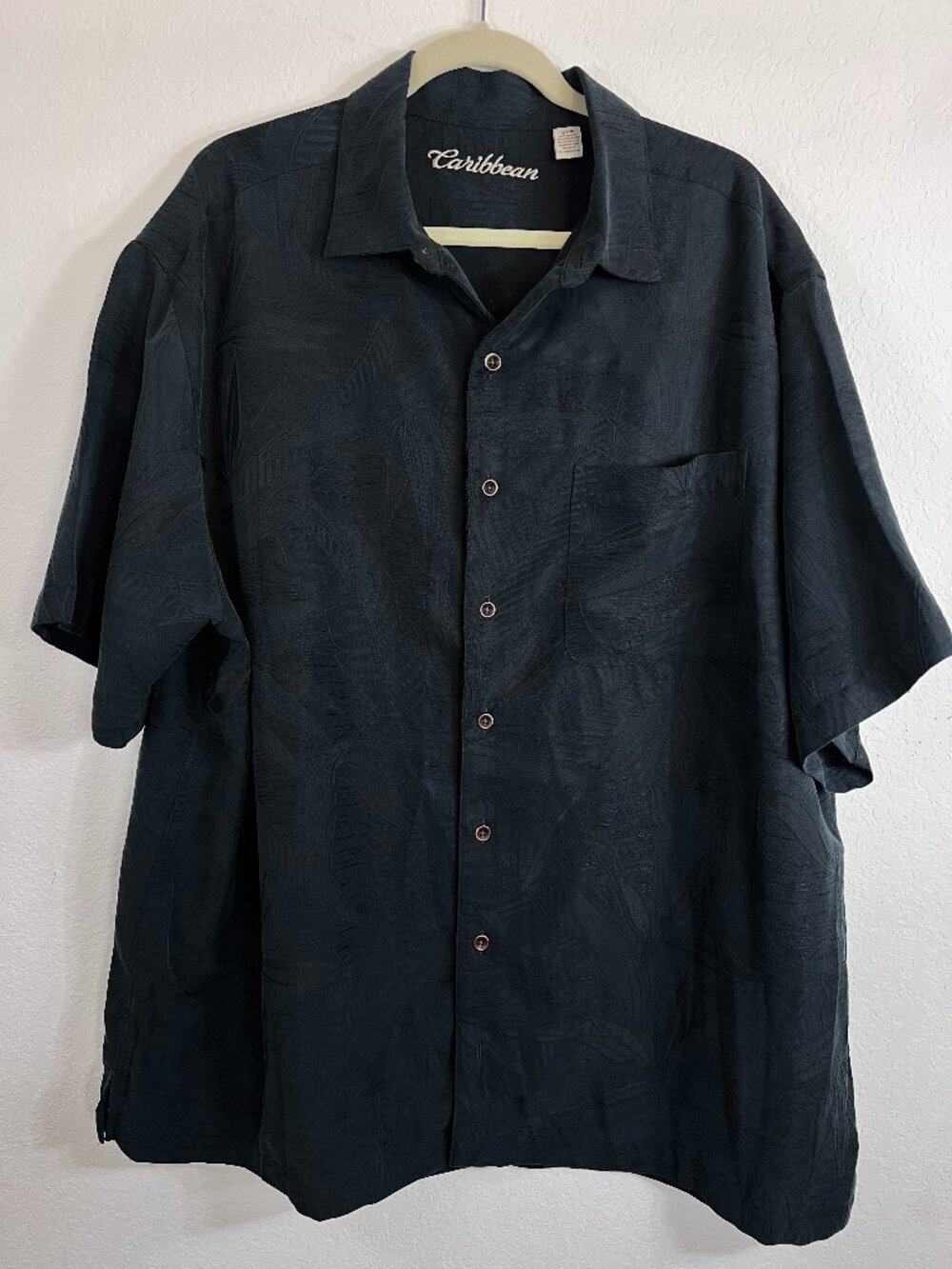 Caribbean Men 2XB Black Tropical Jacquard Hawaiian Camp Shirt Big Tall